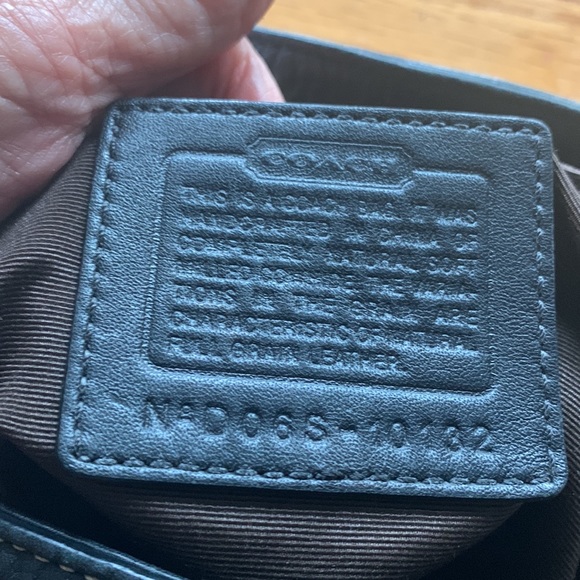 Coach Chelsea Pebbled Leather Shoulder Bag Style 10132 - Picture 7 of 8